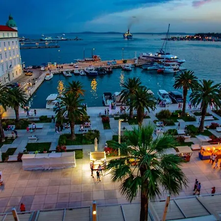 Pensionat The Heart Of Palace Riva Luxury Room *
