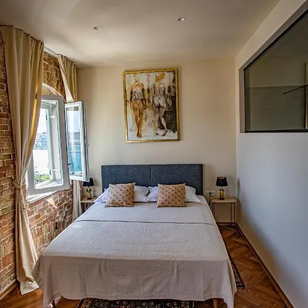 The Heart Of Palace Riva Luxury Room Guest house *